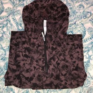 NWOT Lululemon scuba hoodie